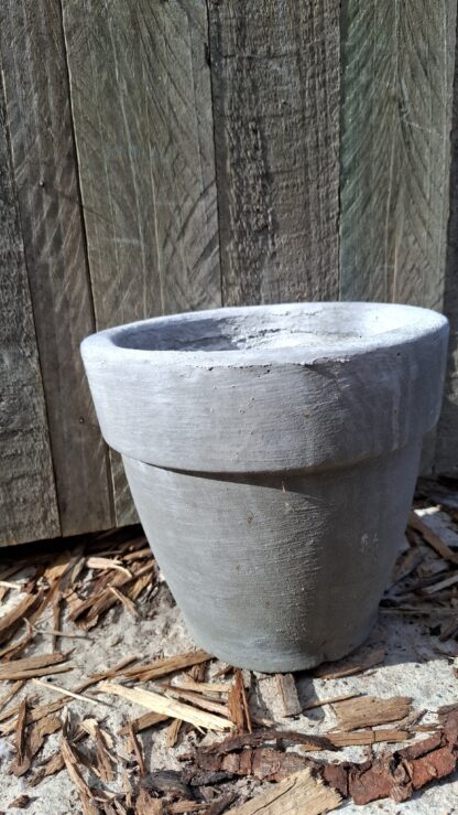 Small Cement Pot 1